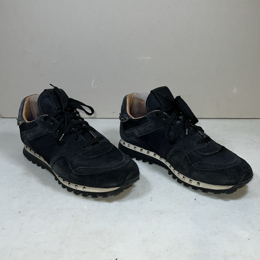 VALENTINO GARAVANI SNEAKERS IN BLACK - Picture 2 of 14